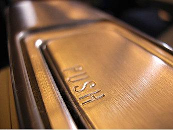 附魔装备作战，卡牌生成世界？3A大作《夜莺传说》新预告片来了！